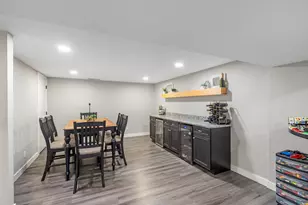 1470 S Tyler Rd, Saint Charles, IL 60174 - Photo 17