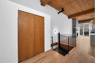 2333 W St Paul Ave, Chicago, IL 60647 - Photo 5