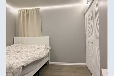 [Address not provided], Hoffman Estates, IL 60169 - Photo 11