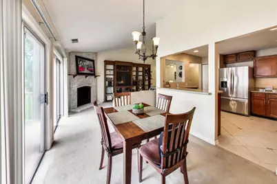 592 Edinburgh Lane #B, Prospect Heights, IL 60070 - Photo 5