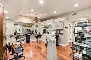 901 Cherokee Rd, Wilmette, IL 60091 - Photo 29