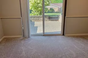 608 Trent Ln, Schaumburg, IL 60193 - Photo 19