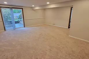 608 Trent Ln, Schaumburg, IL 60193 - Photo 21