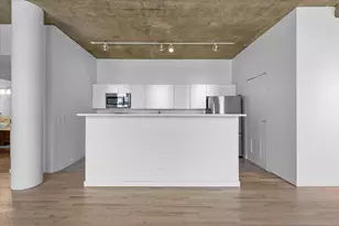 939 W Huron St, Chicago, IL 60642 - Photo 5