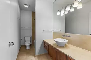 939 W Huron St, Chicago, IL 60642 - Photo 25