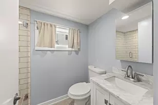 118 N President St, Wheaton, IL 60187 - Photo 33