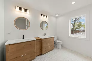 118 N President St, Wheaton, IL 60187 - Photo 17