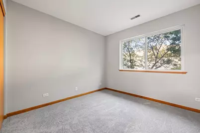 2247 Stoughton Drive, Aurora, IL 60502 - Photo 25