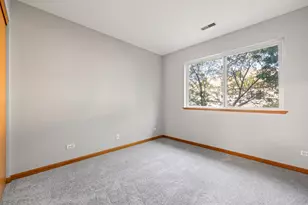 2247 Stoughton Dr, Aurora, IL 60502 - Photo 25