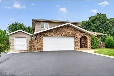 29W055 Schillinger Drive, Naperville, IL 60564 - Photo 3