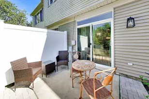 8505 Foxborough Way, Joliet, IL 60431 - Photo 5
