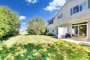 8505 Foxborough Way, Joliet, IL 60431 - Photo 9