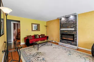 7005 W 63rd Pl, Chicago, IL 60638 - Photo 3