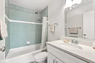 2005 S Finley Rd, Lombard, IL 60148 - Photo 27
