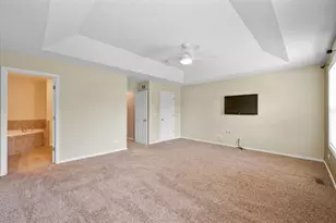 1248 Bradley Cir, Elgin, IL 60120 - Photo 15