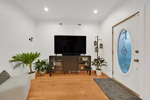 1410 Clarence Ave, Berwyn, IL 60402 - Photo 5