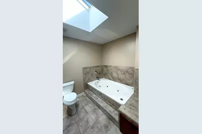 11758 S Avenue J, Chicago, IL 60617 - Photo 21