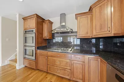 11758 S Avenue J, Chicago, IL 60617 - Photo 7