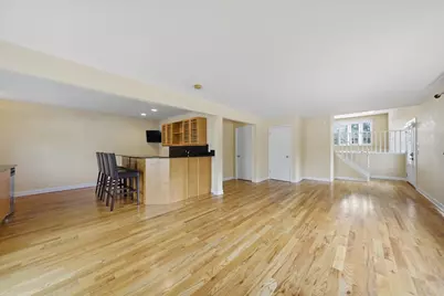 11758 S Avenue J, Chicago, IL 60617 - Photo 13