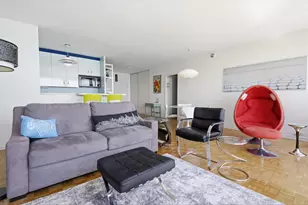 880 N Lake Shore Dr, Chicago, IL 60611 - Photo 5