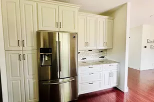 1254 Chicory Ln, Naperville, IL 60564 - Photo 9