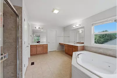 906 Blue Ridge Drive, Streamwood, IL 60107 - Photo 23