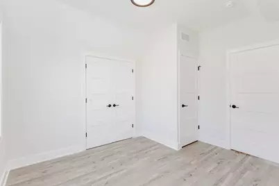 7301 Pensacola Avenue, Norridge, IL 60706 - Photo 19