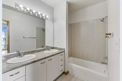 2032 W Division Street #202N, Chicago, IL 60622 - Photo 11
