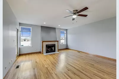2032 W Division Street #202N, Chicago, IL 60622 - Photo 5