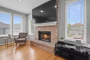 1410 Grand Pointe Blvd, West Dundee, IL 60118 - Photo 17