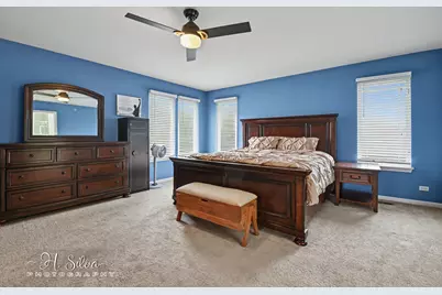 1410 Grand Pointe Boulevard, West Dundee, IL 60118 - Photo 21