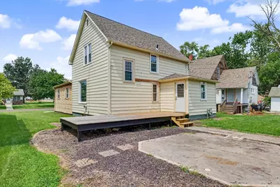 408 N State Street, Gibson City, IL 60936 - Photo 3