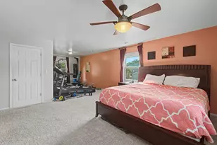 37 Yardley Ln, Schaumburg, IL 60194 - Photo 23