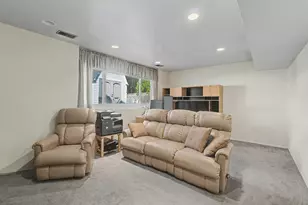 37 Yardley Ln, Schaumburg, IL 60194 - Photo 29