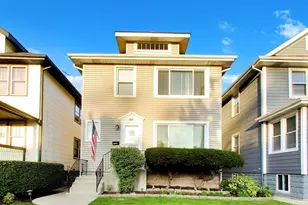 5641 N Austin Ave, Chicago, IL 60646 - Photo 1