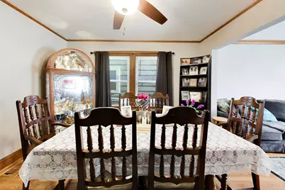 5641 N Austin Avenue, Chicago, IL 60646 - Photo 7