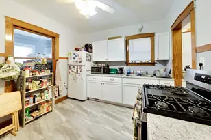 5641 N Austin Ave, Chicago, IL 60646 - Photo 25