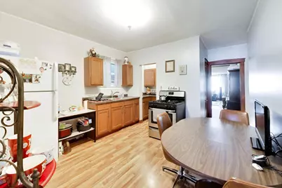 5641 N Austin Avenue, Chicago, IL 60646 - Photo 11