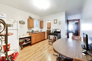 5641 N Austin Ave, Chicago, IL 60646 - Photo 11