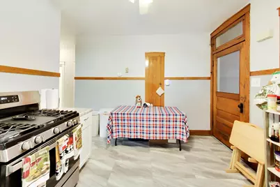 5641 N Austin Avenue, Chicago, IL 60646 - Photo 27