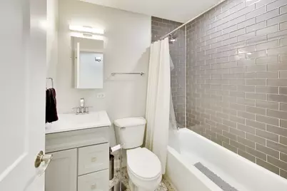 301 Lance Drive, Des Plaines, IL 60016 - Photo 15