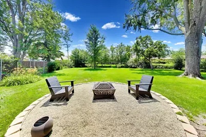 301 Lance Drive, Des Plaines, IL 60016 - Photo 47