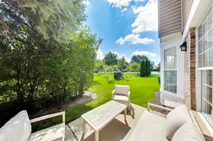 621 Citadel Dr, Westmont, IL 60559 - Photo 51