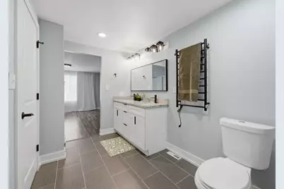 1996 Holbrook Lane, Hoffman Estates, IL 60194 - Photo 17