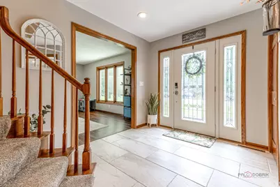 892 Tuneberg Drive, Belvidere, IL 61008 - Photo 5
