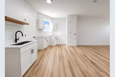1854 S Ashland Avenue #4R, Chicago, IL 60608 - Photo 1