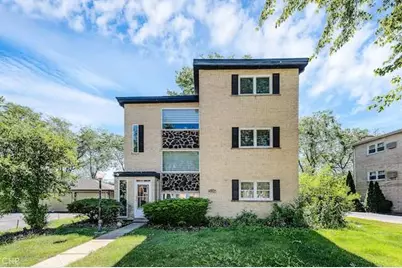 516 W Ida Court #1, Mount Prospect, IL 60056 - Photo 1