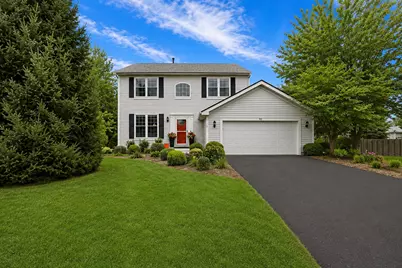 93 Old Farm Court, Lindenhurst, IL 60046 - Photo 1