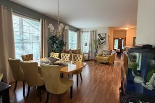 21226 Lily Lake Ln, Crest Hill, IL 60403 - Photo 3