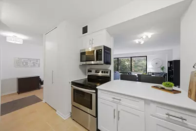 [Address not provided], Chicago, IL 60605 - Photo 9